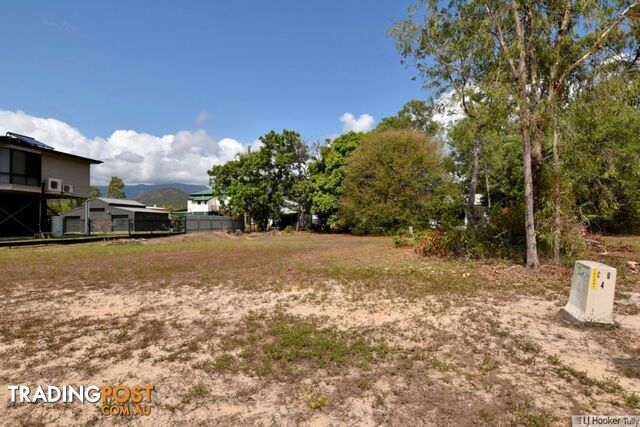 11 Coral Sea Drive CARDWELL QLD 4849