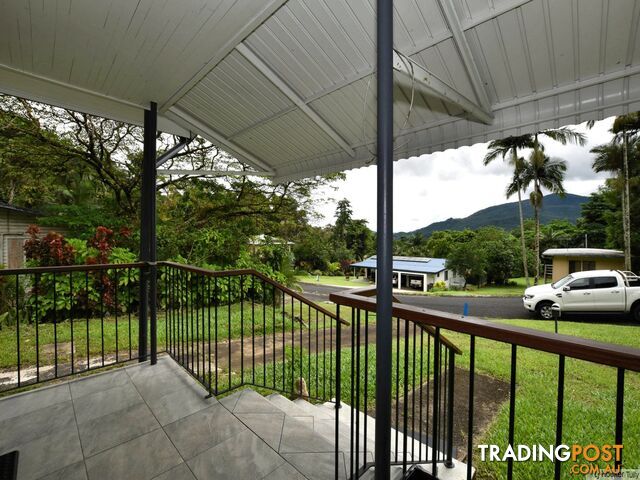 8 Geddes Street TULLY QLD 4854