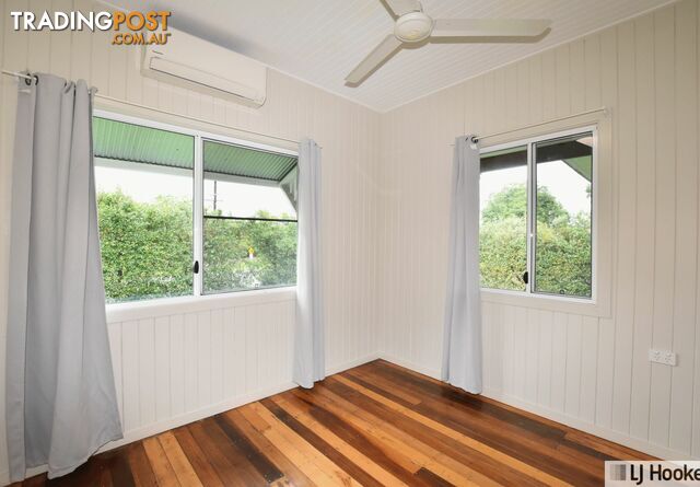 37 Murray Street TULLY QLD 4854 - photo 5 of 23