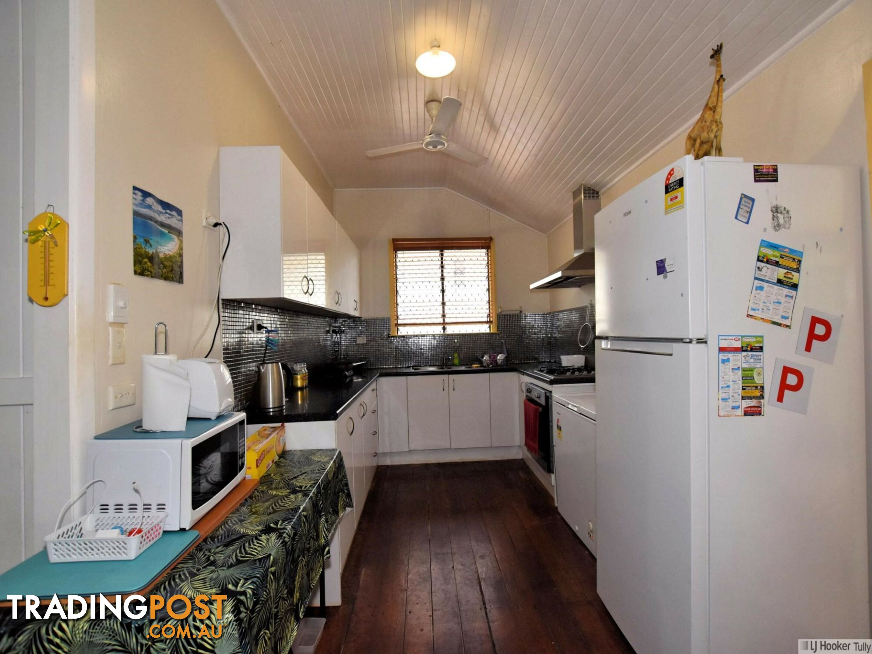 2 Murray Street TULLY QLD 4854