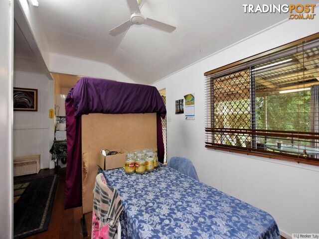 2 Murray Street TULLY QLD 4854