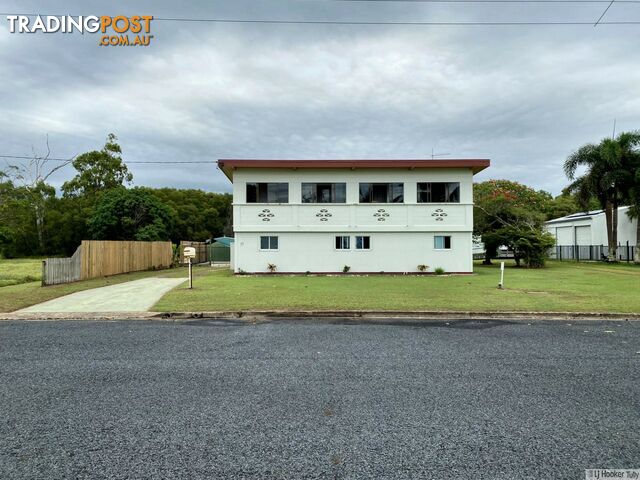 25 Taylor Street TULLY HEADS QLD 4854