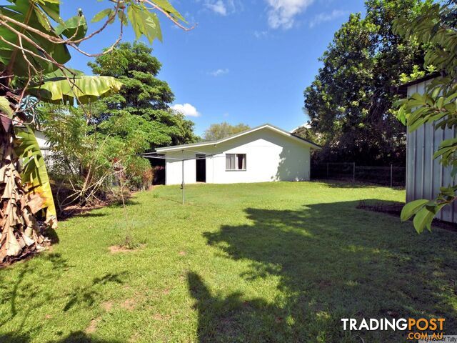 32 McQuillen Street TULLY QLD 4854