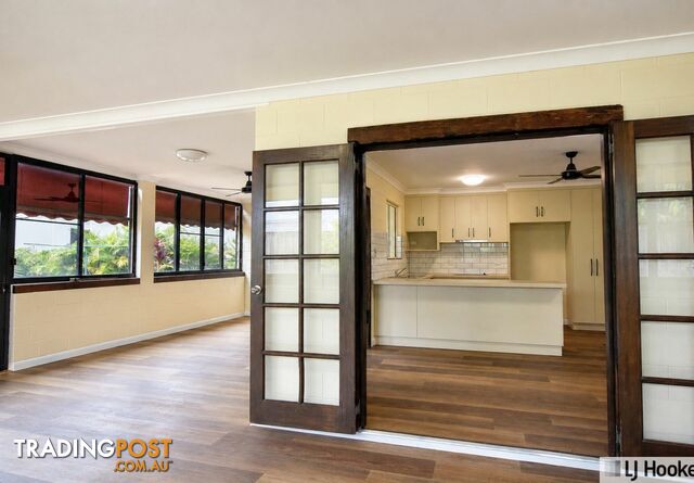 130 Roma Street CARDWELL QLD 4849 - photo 4 of 25