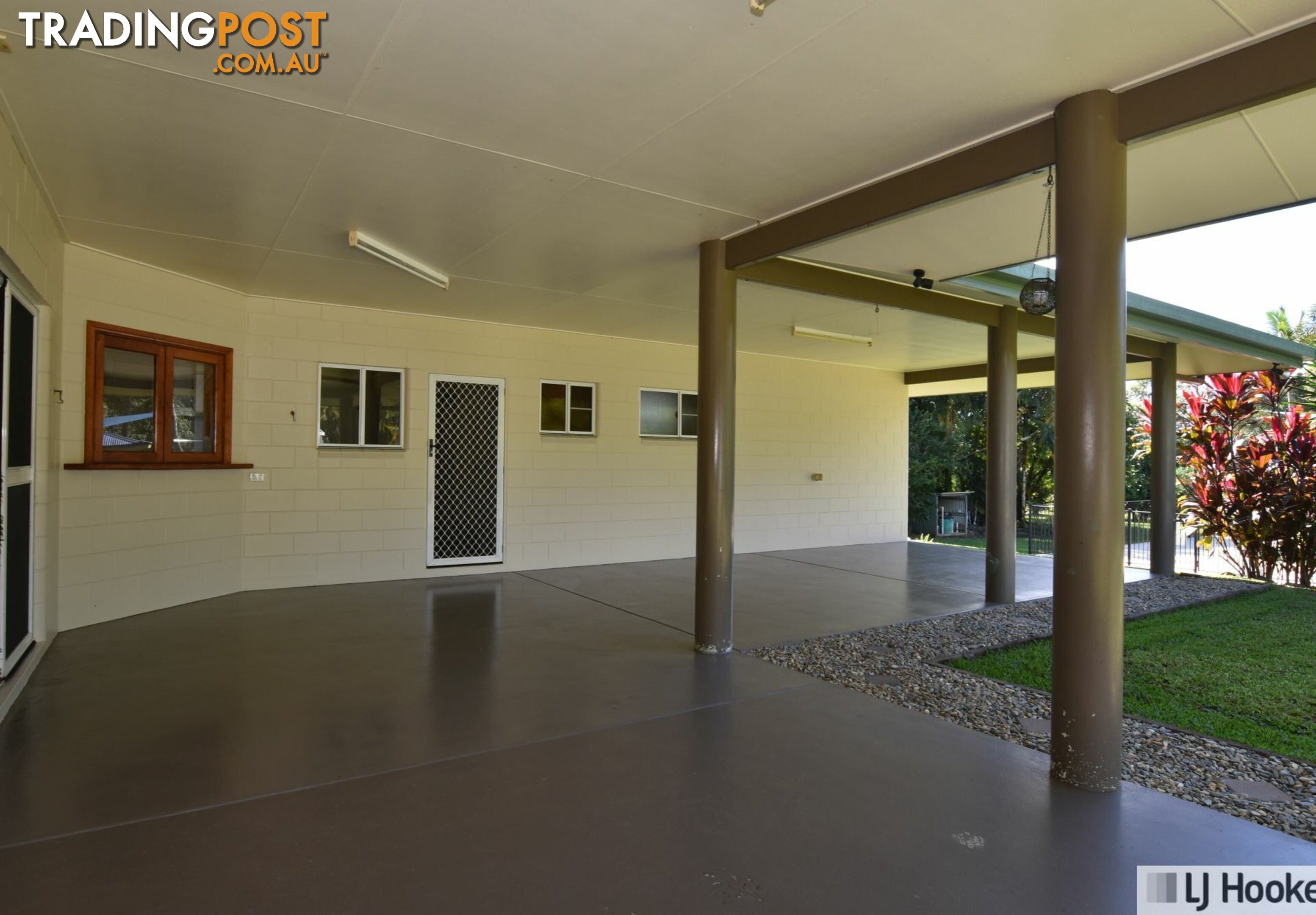 9 Abraham street TULLY QLD 4854