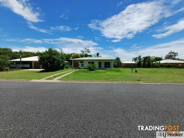 102 Tully Heads Road TULLY HEADS QLD 4854