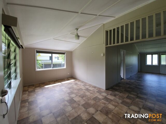 2 King Street TULLY QLD 4854