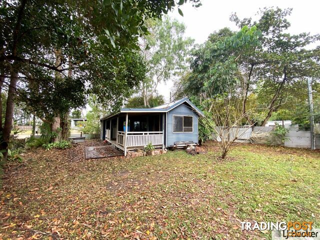 25 Scott Street CARDWELL QLD 4849 - photo 3 of 6