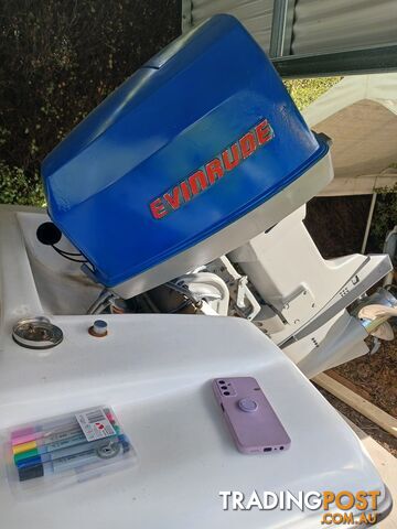 Judd Craft Ski Boat with 140Hp Evinrude Outboard