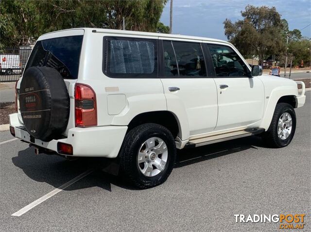 2012 NISSAN PATROL ST GU7MY10 WAGON