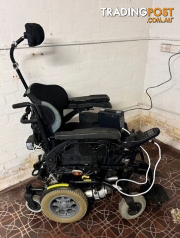 Quickie Xplore Electric Wheel Chair