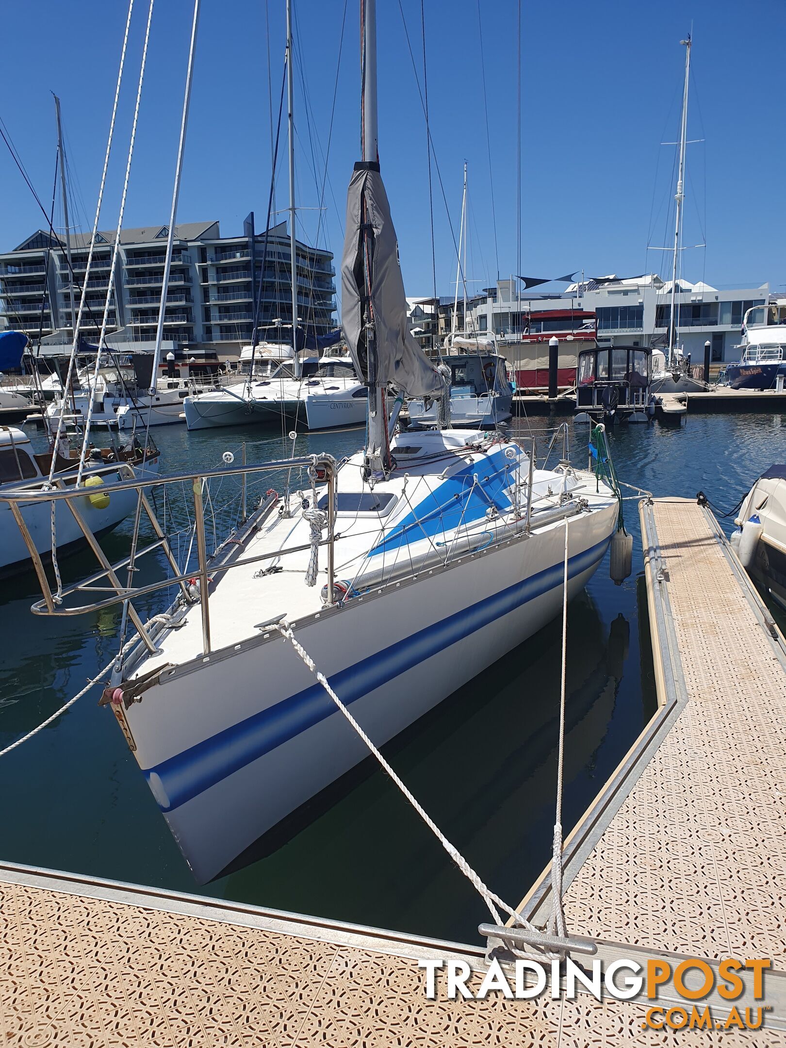 Whiting 30' yacht