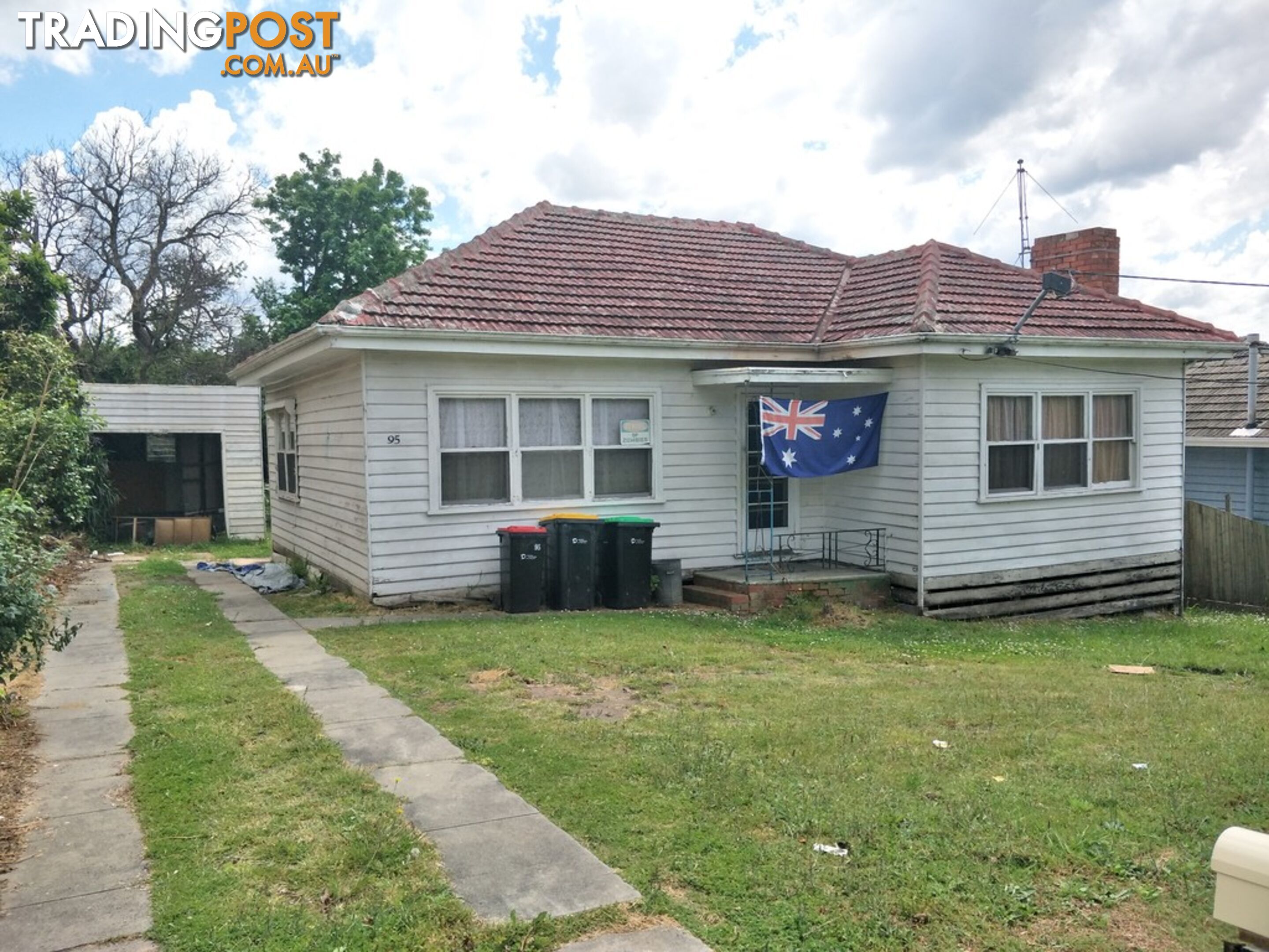 95 Clow Street DANDENONG VIC 3175