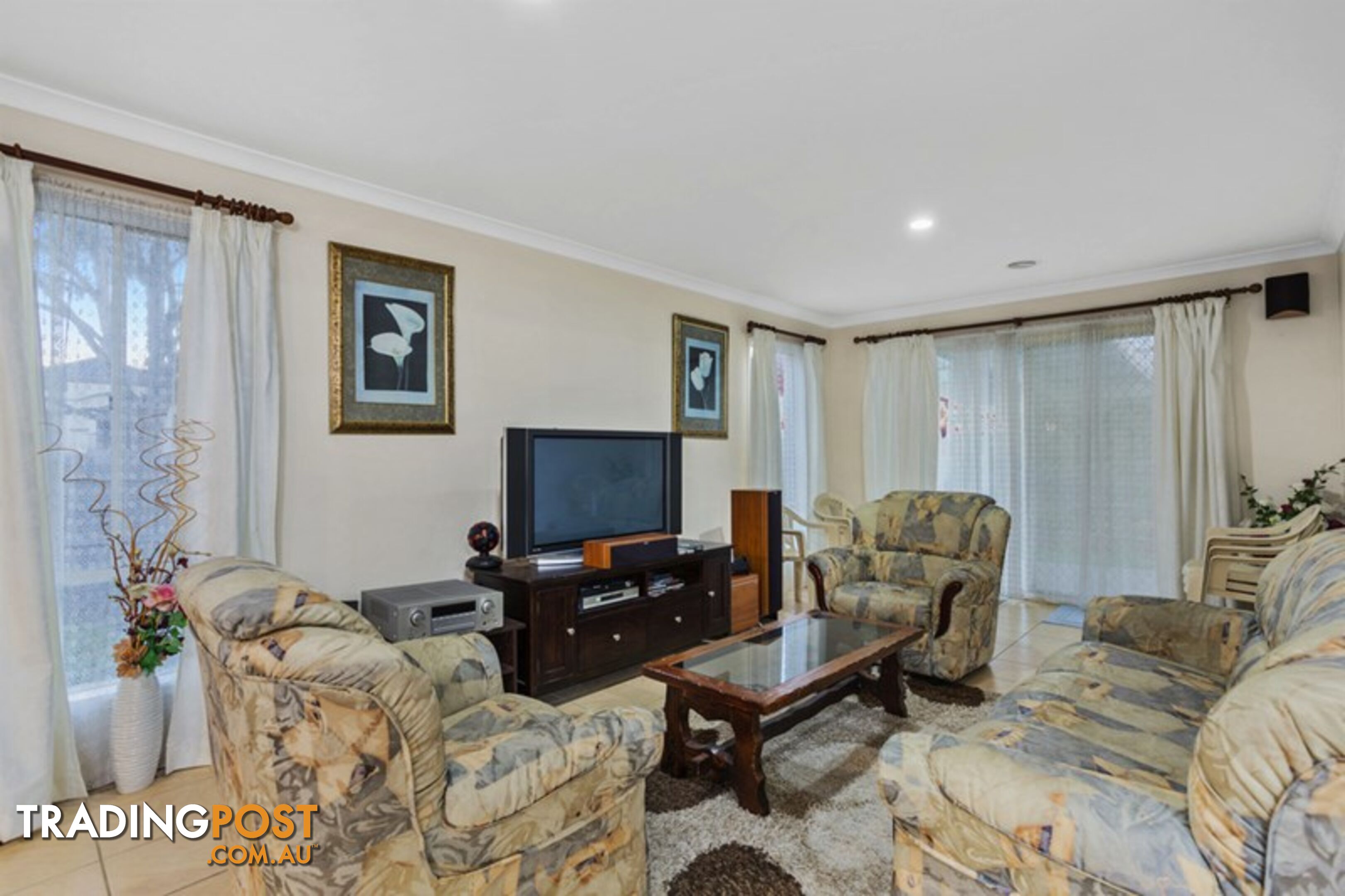 34 BAYNTON CRESCENT LYNBROOK VIC 3975