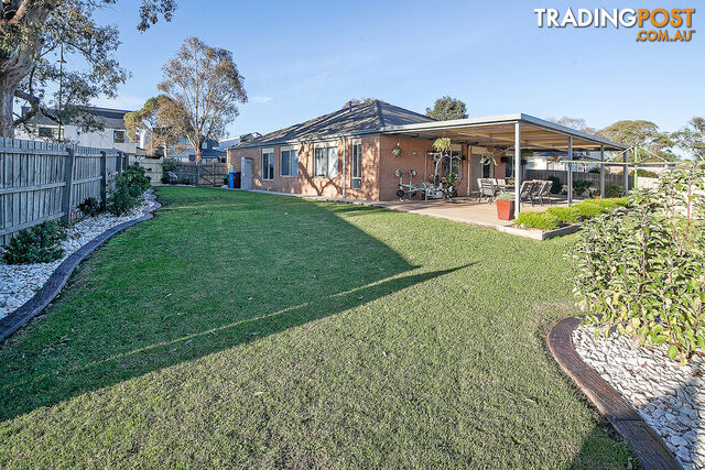 1 Eldershaw Drive LYNBROOK VIC 3975