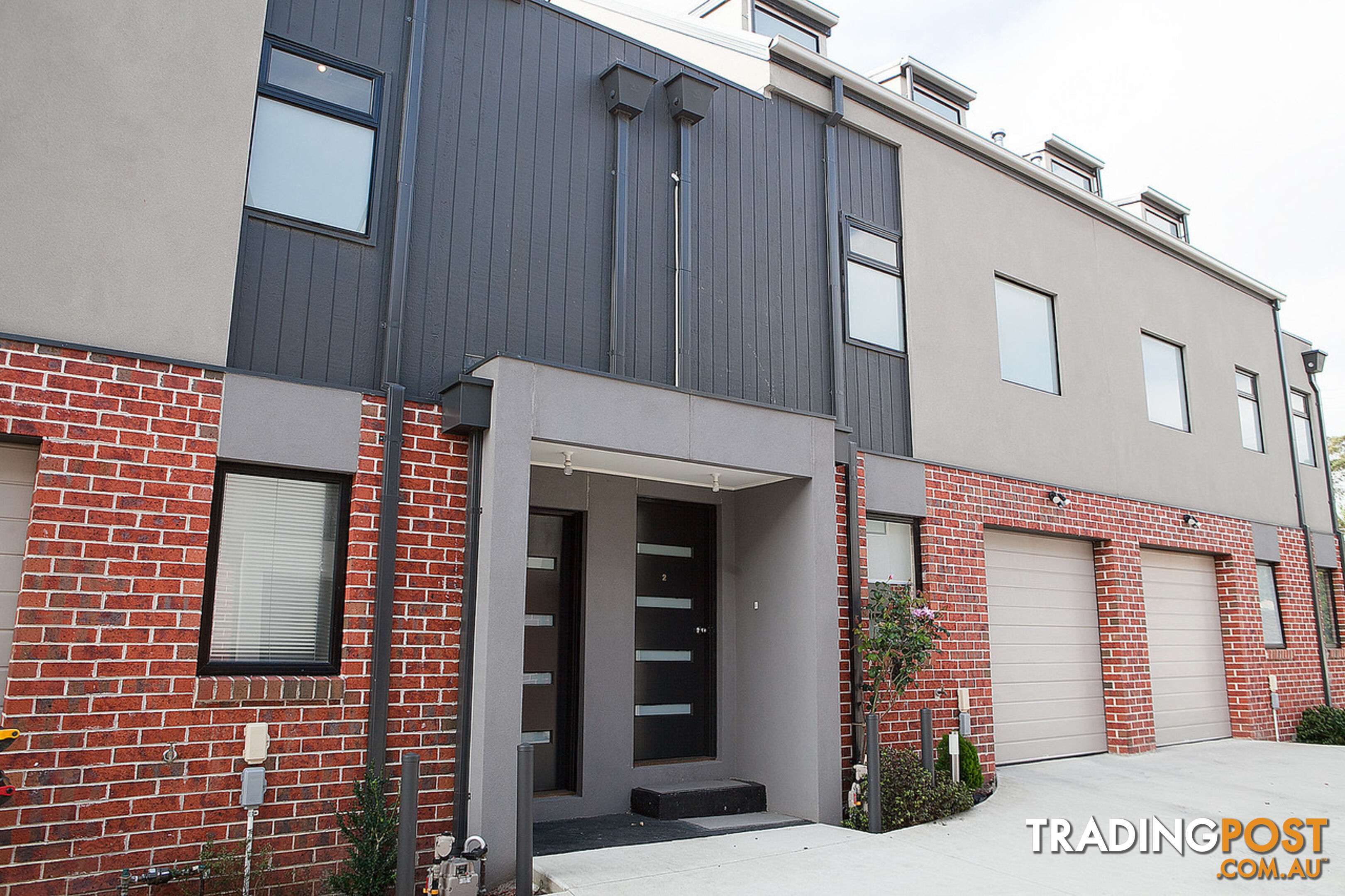 2/71 Potter Street DANDENONG VIC 3175