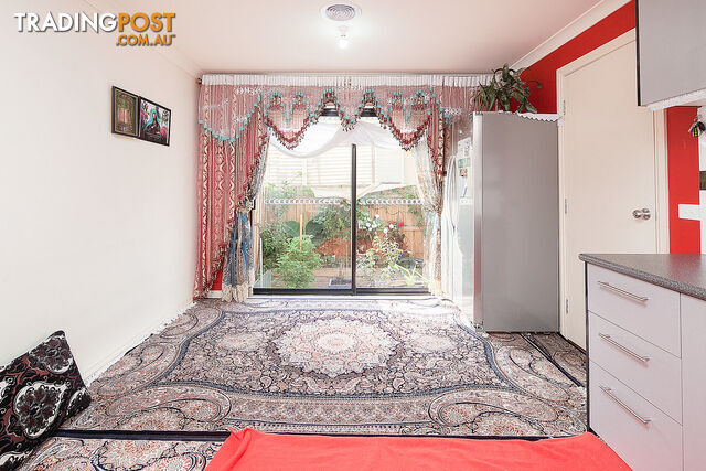 2/71 Potter Street DANDENONG VIC 3175