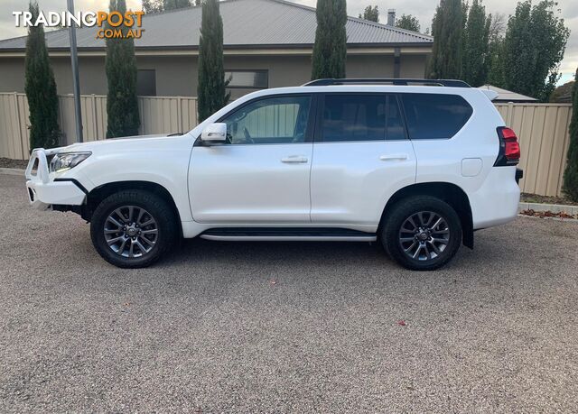 2019 TOYOTA LANDCRUISER PRADO KAKADU GDJ150R SUV - photo 3 of 57