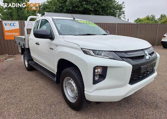 2023 MITSUBISHI TRITON GLX MR CAB CHASSIS - photo 3 of 24