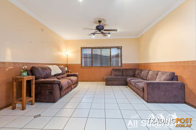 10 Opperman Court Meadowbrook QLD 4131