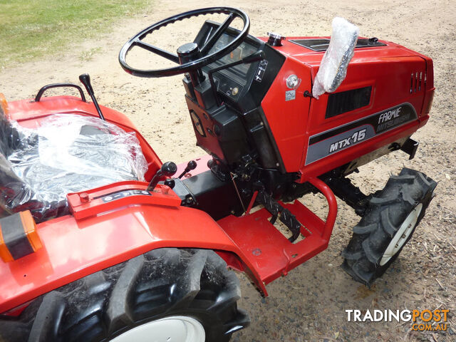 MITSUBISHI TRACTOR 4 X 4 WITH MOWER.