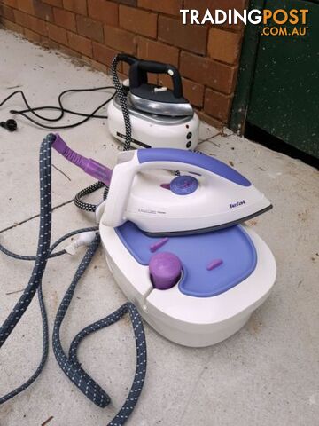 good quality iron tefal one gone black is available - photo 2 of 2