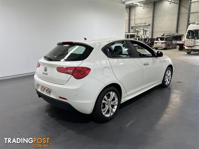 2013 ALFA ROMEO GIULIETTA PROGRESSION 1 4 5D HATCHBACK