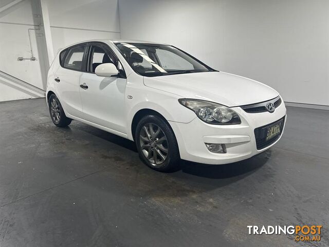 2011 HYUNDAI i30 TROPHY 5D HATCHBACK