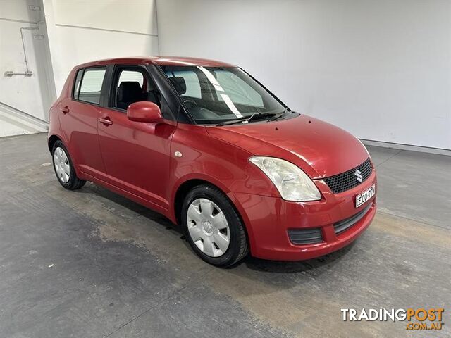 2010 SUZUKI SWIFT  5D HATCHBACK