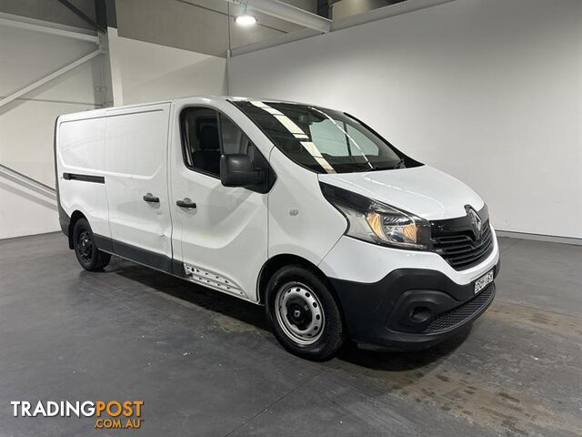 2017 RENAULT TRAFIC LWB 4D VAN