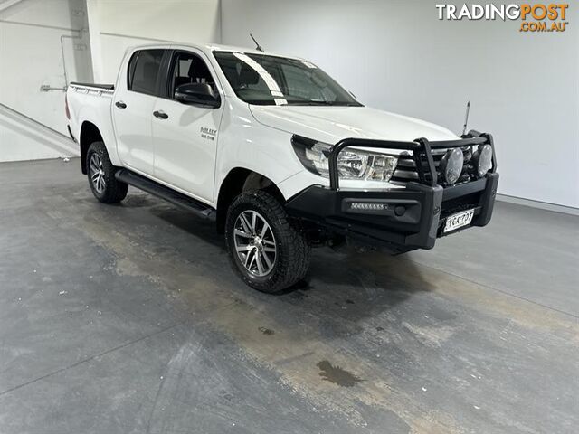 2017 TOYOTA HILUX SR (4x4) DUAL CAB UTILITY