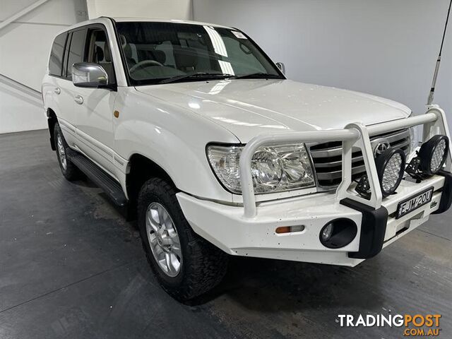 2006 TOYOTA LANDCRUISER SAHARA (4x4) 4D WAGON