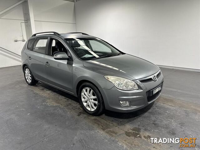 2010 HYUNDAI i30 cw SLX 1.6 CRDi 4D WAGON