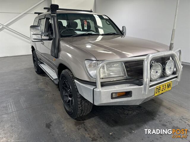 2004 TOYOTA LANDCRUISER GXL (4x4) 4D WAGON