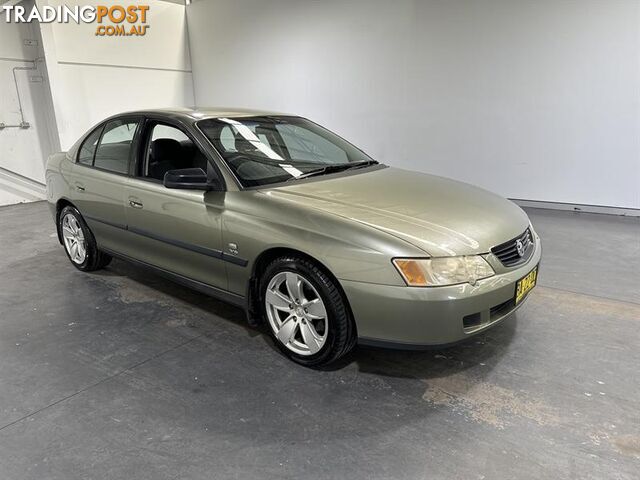 2004 HOLDEN COMMODORE EXECUTIVE 4D SEDAN