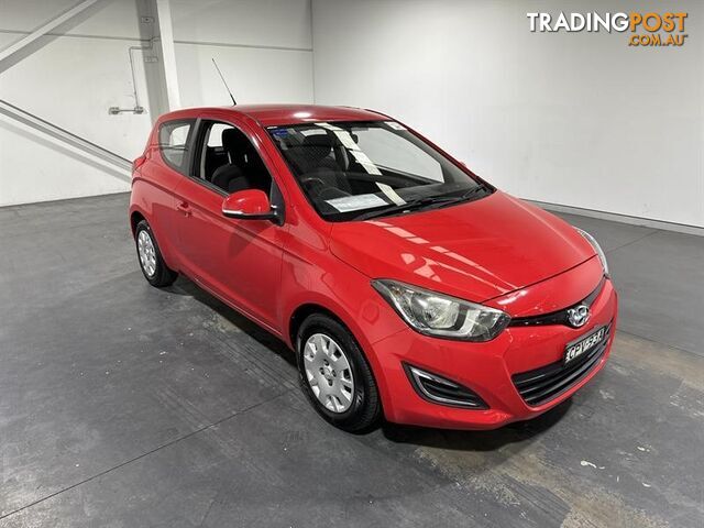 2013 HYUNDAI i20 ACTIVE 3D HATCHBACK