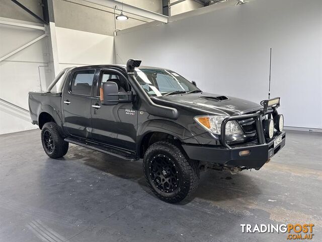 2006 TOYOTA HILUX SR5 (4x4) DUAL CAB P/UP