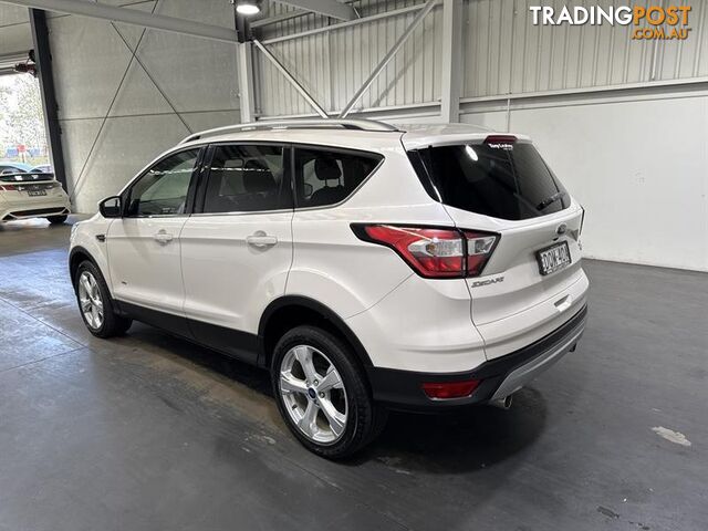 2017 FORD ESCAPE TREND (AWD) 4D WAGON