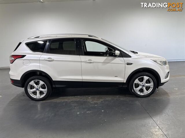 2017 FORD ESCAPE TREND (AWD) 4D WAGON