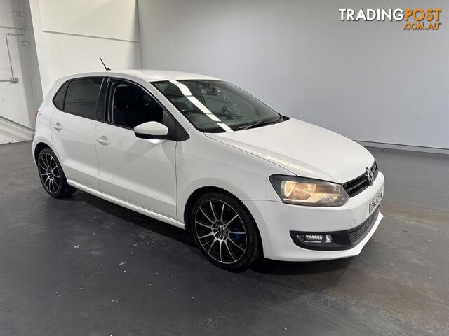 2013 VOLKSWAGEN POLO 77 TSI COMFORTLINE 5D HATCHBACK