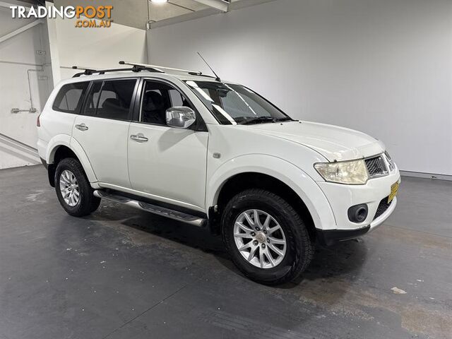 2011 MITSUBISHI CHALLENGER LS (7 SEAT) (4x4) 4D WAGON