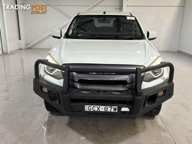 2018 ISUZU MU-X LS-M (4x2) 4D WAGON - photo 2 of 12