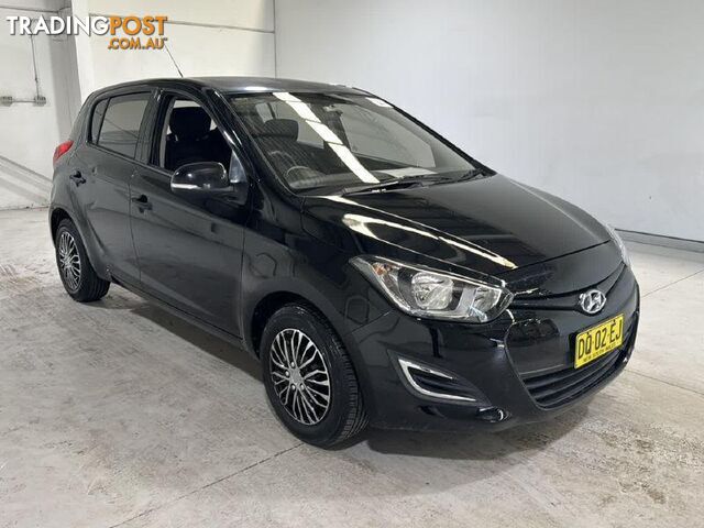 2013 HYUNDAI i20 ACTIVE 5D HATCHBACK