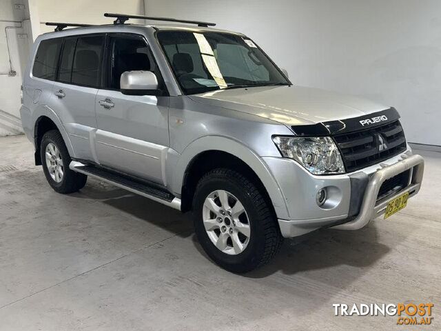 2009 MITSUBISHI PAJERO GLX LWB (4x4) 4D WAGON