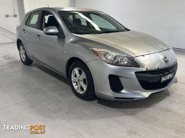 2013 MAZDA MAZDA3 NEO 5D HATCHBACK