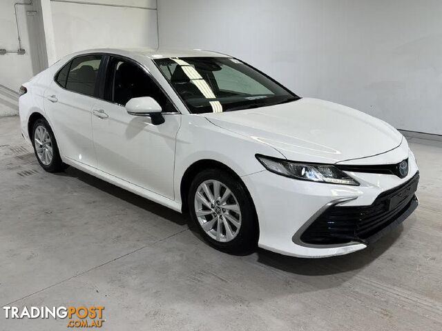 2022 TOYOTA CAMRY ASCENT HYBRID 4D SEDAN