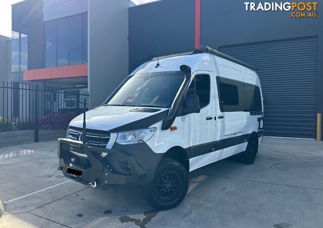 Trakka Jabiru J2M AWD