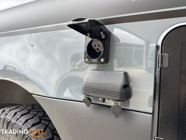 Mercedes-Benz 419 AWD Regal GT - photo 5 of 46
