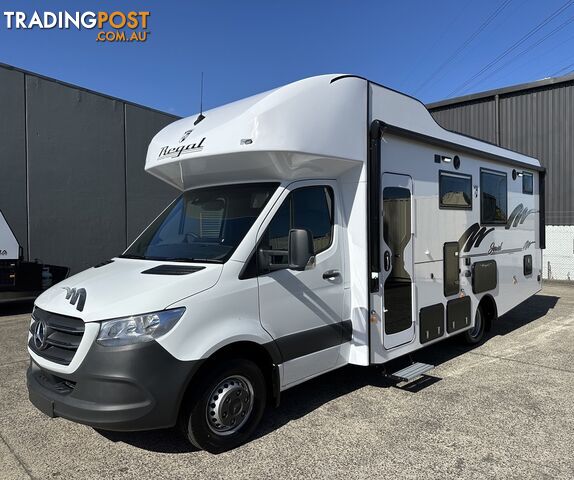 Mercedes-Benz Regal Jewel 4-Berth