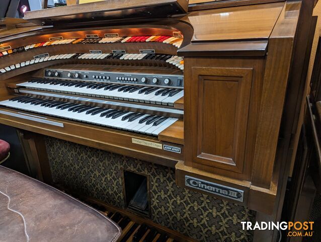 Baldwin Cinema III 233 Theatre Organ 25 Note - photo 2 of 7